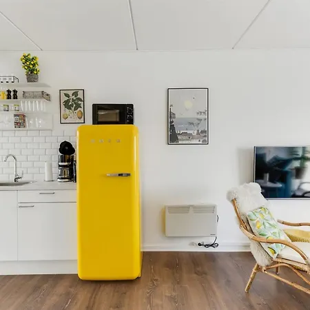 Naike - 100m From The Sea By Interhome *