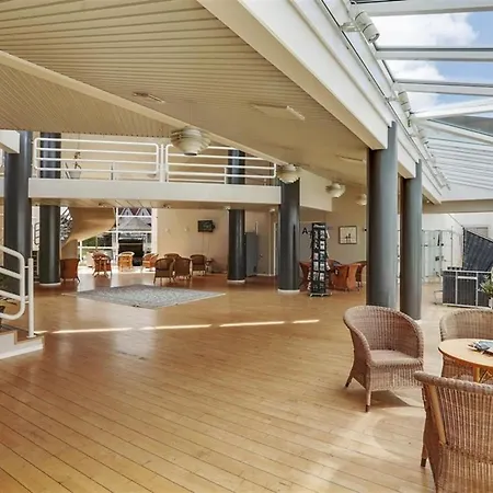 Naike - 100m From The Sea By Interhome